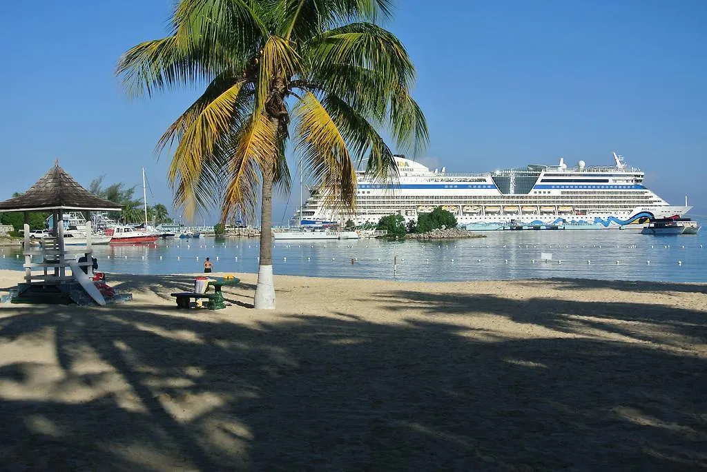Beach Studio 4 Ocho Rios